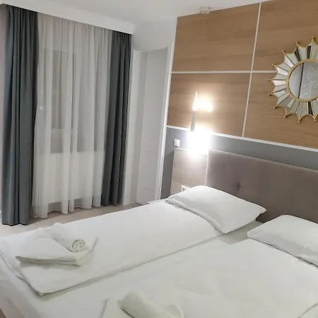 Casa Sedra 3* Brasov