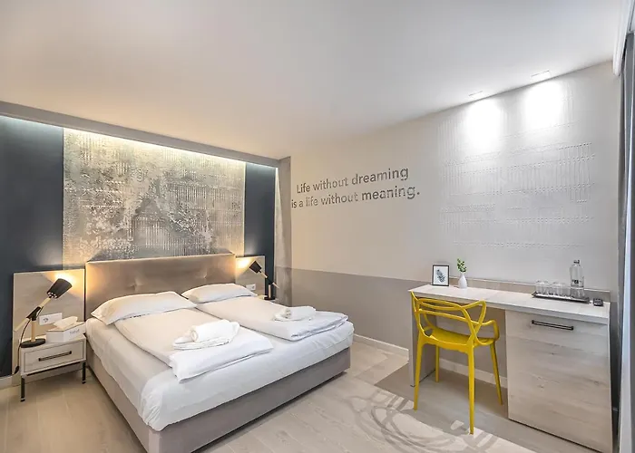 Casa Sedra 3* Brasov