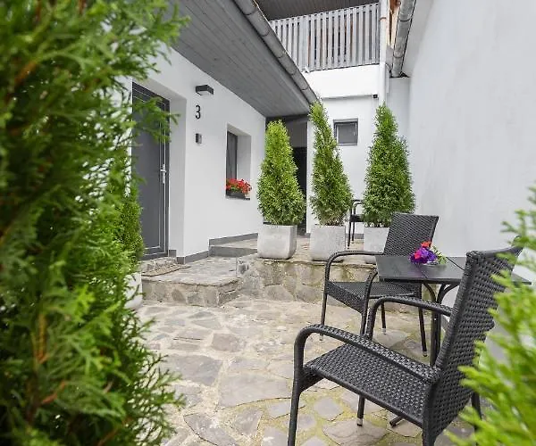 Affittacamere Casa Sedra 3*